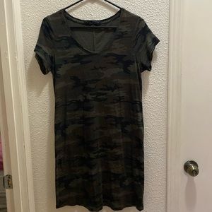 Sanctuary camouflage dress size small